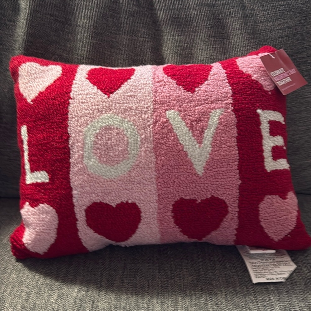 Valentine’s Day Decorative Love Pillow NWT